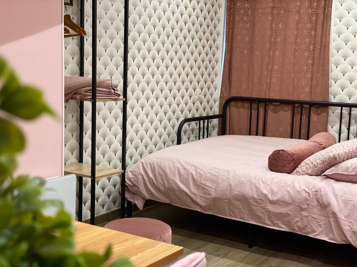 Capstay Color Valenciennes & Netflix Trith-Saint-Leger Exteriér fotografie