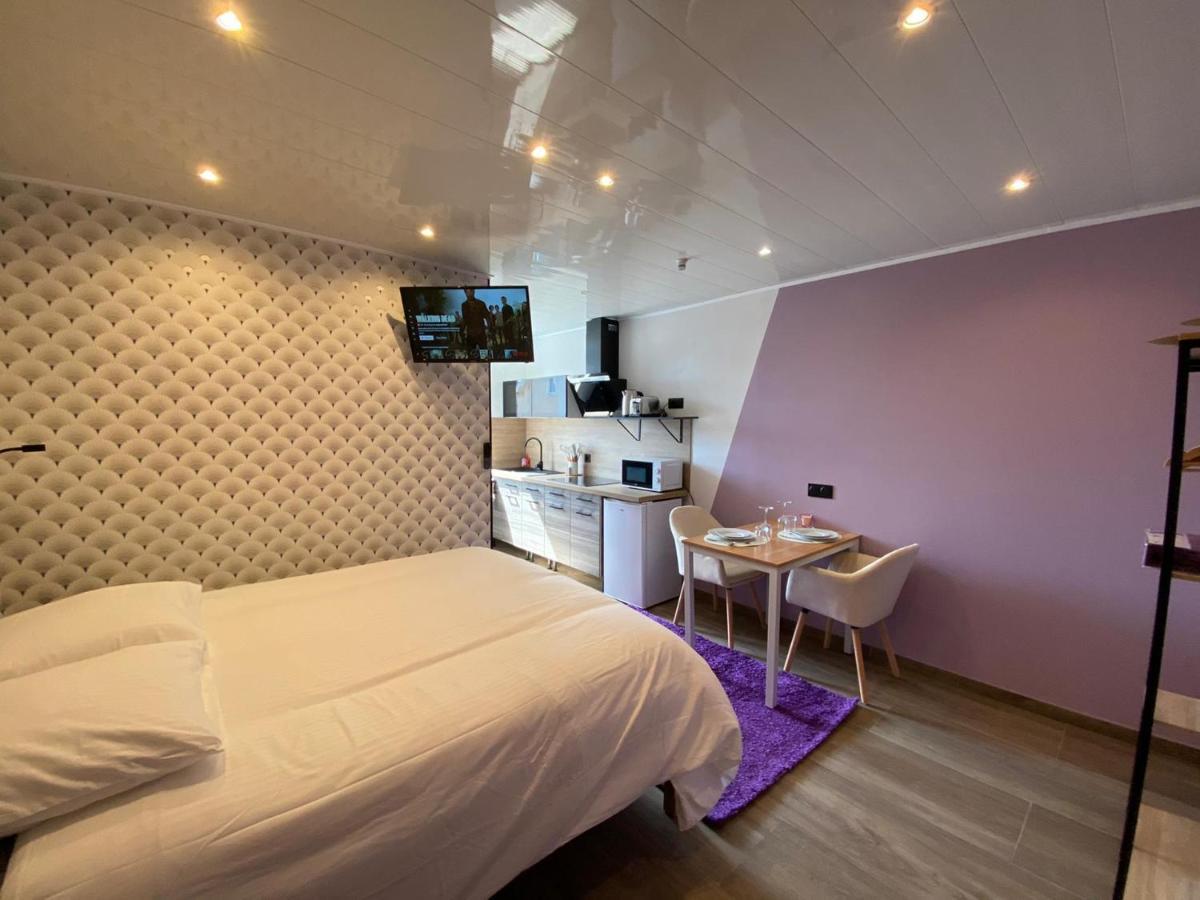 Capstay Color Valenciennes & Netflix Trith-Saint-Leger Exteriér fotografie