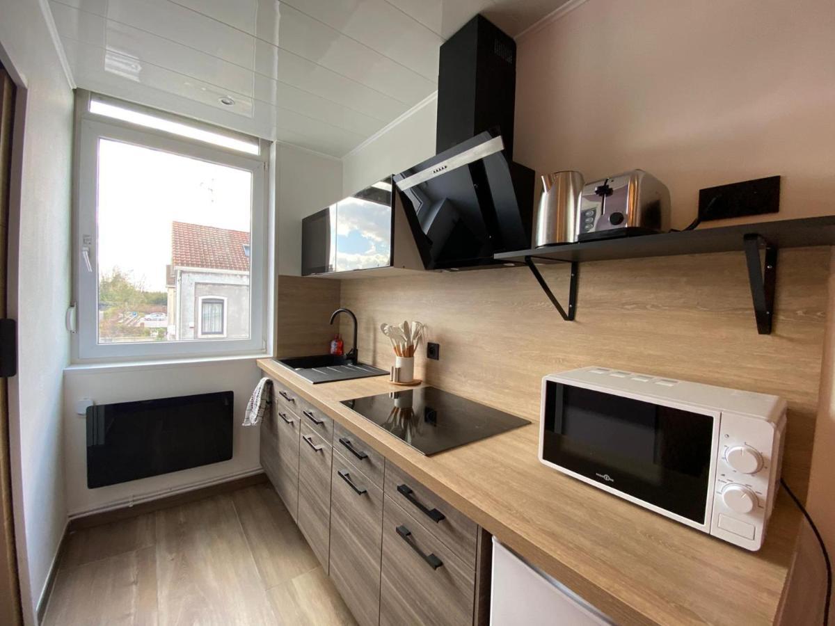 Capstay Color Valenciennes & Netflix Trith-Saint-Leger Exteriér fotografie