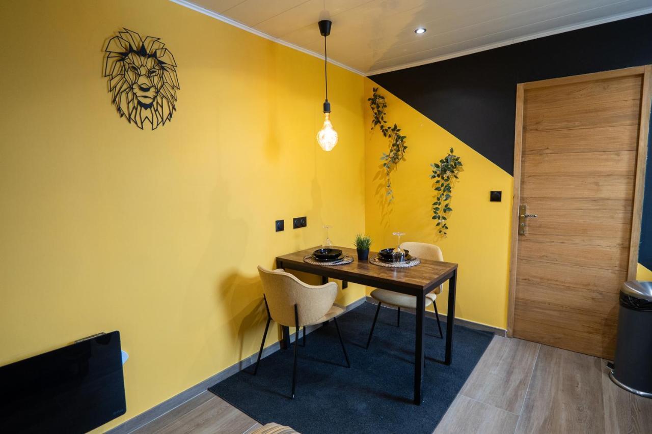 Capstay Color Valenciennes & Netflix Trith-Saint-Leger Exteriér fotografie
