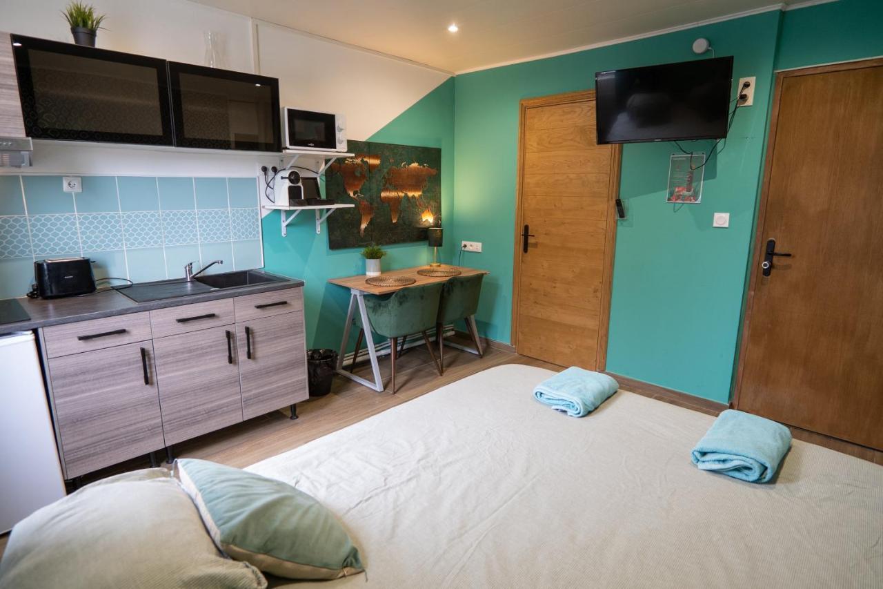 Capstay Color Valenciennes & Netflix Trith-Saint-Leger Exteriér fotografie