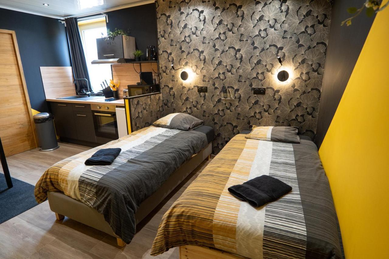 Capstay Color Valenciennes & Netflix Trith-Saint-Leger Exteriér fotografie